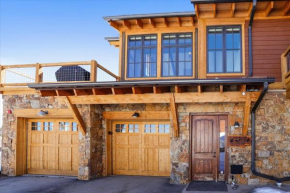 Baldy Mountain Overlook townhouse